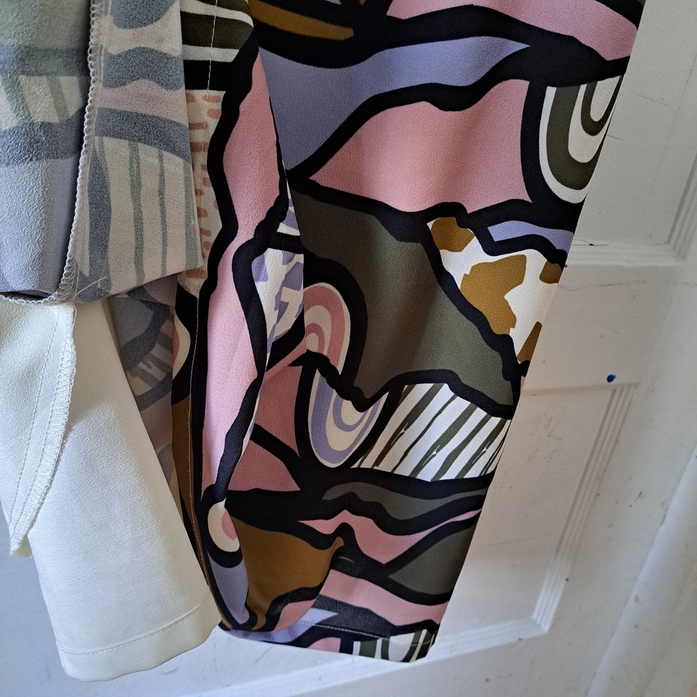 🇨🇦 Marigold Montréal Multicolor Abstract Art Dress • Short Sleeve • XS - Picture 7 of 11